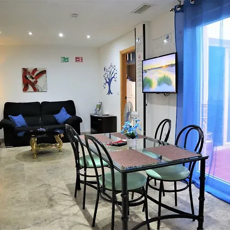 Treehouse - Dalmacia Apartment