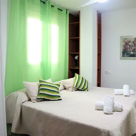 Apartment Treehouse - Dalmacia *